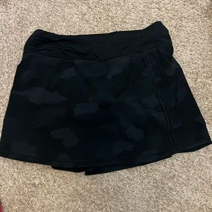 lululemon camo skirt!